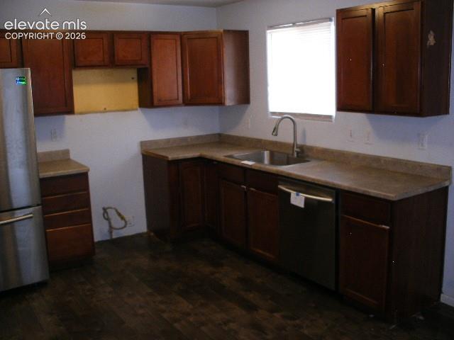 326 Audubon Dr, Colorado Springs, CO 80910