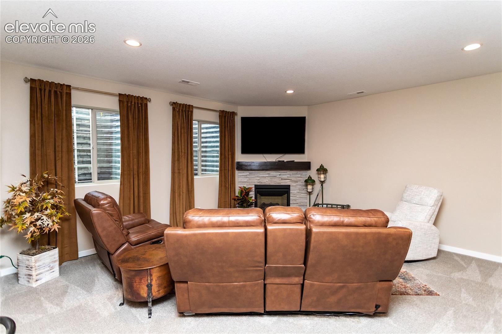Photo 13 of 6340 Harney Drive, Colorado Springs