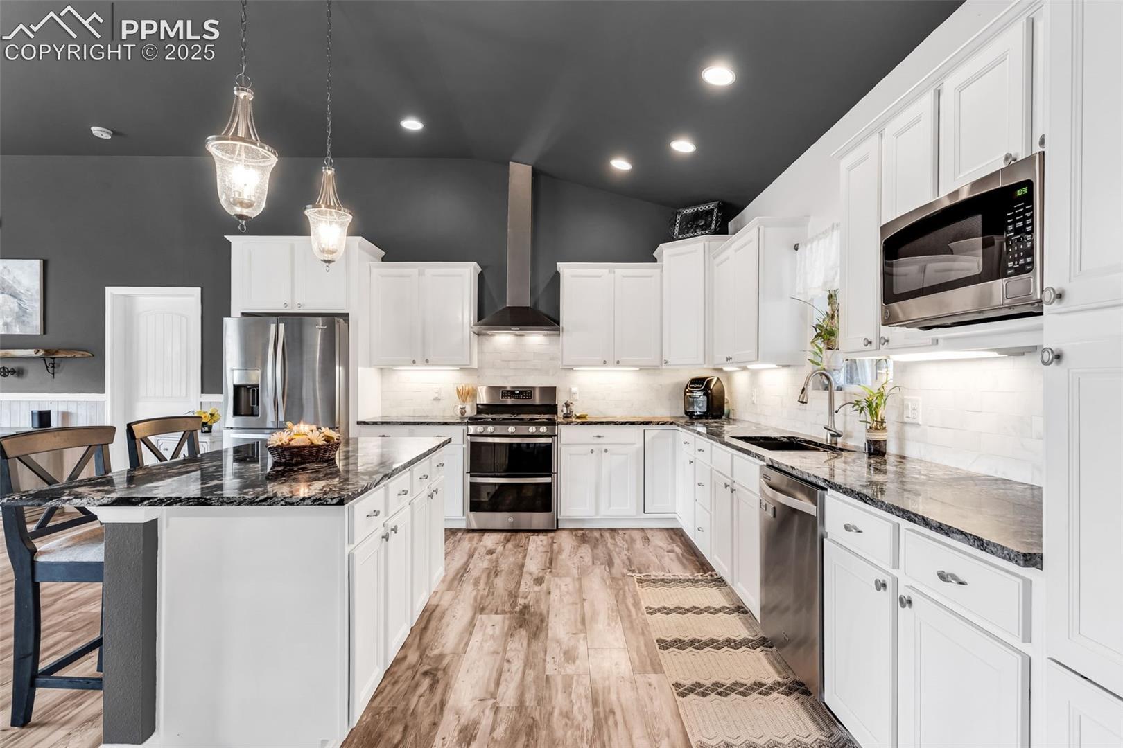 Photo 11 of 10380 Coyote Lane, Rye
