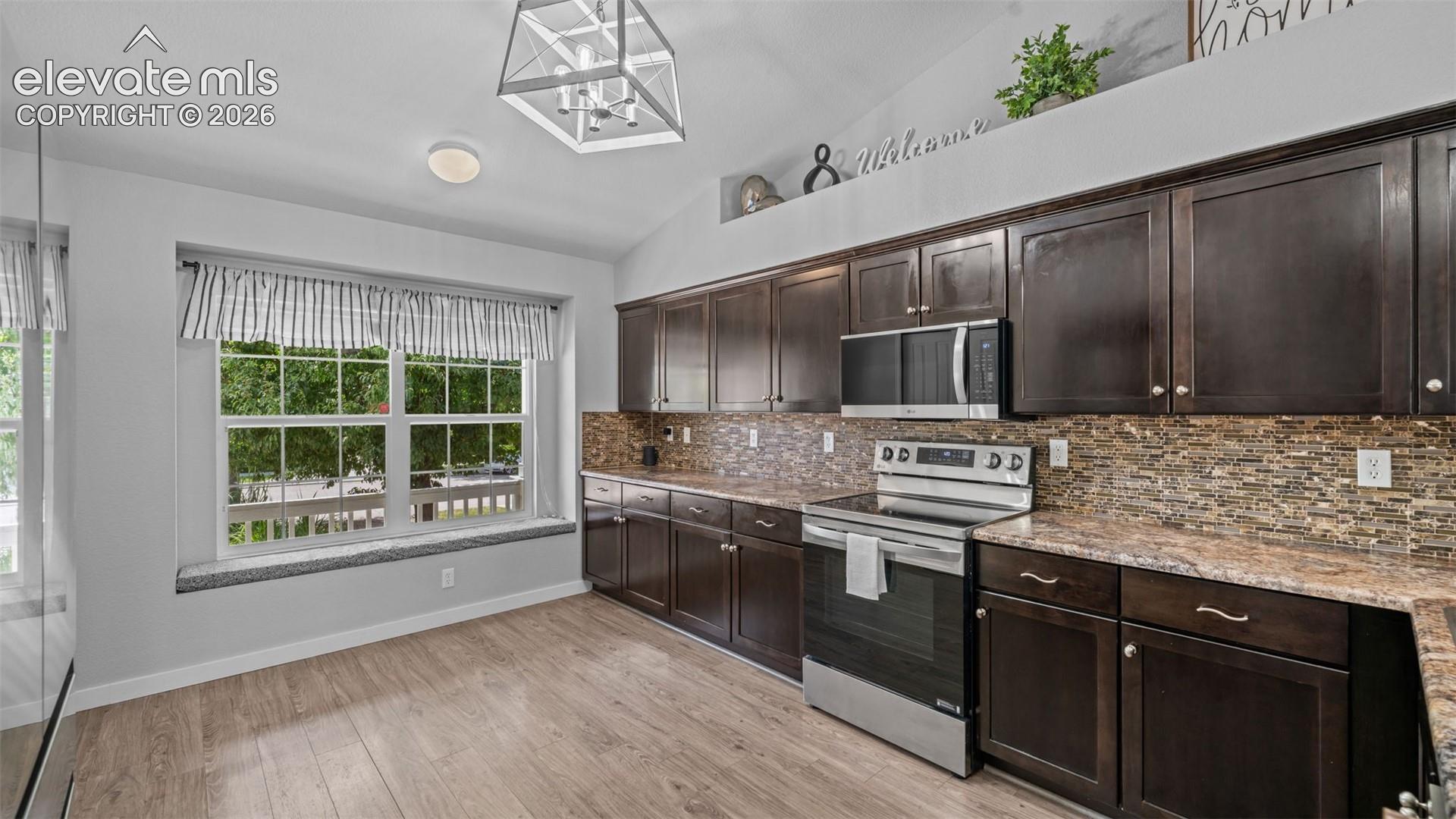 Photo 8 of 8068 Hollygrape Lane, Colorado Springs