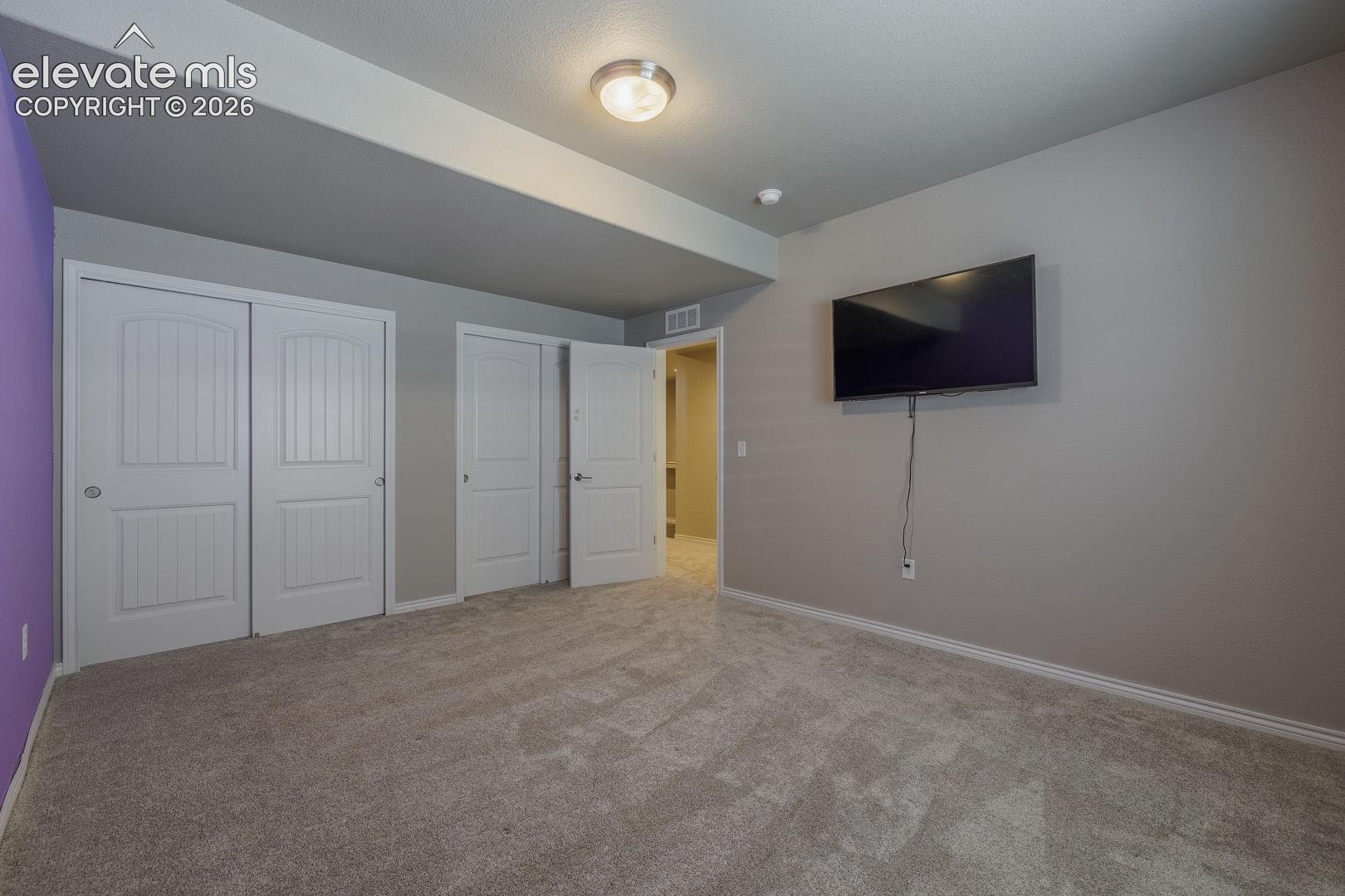 6th bedroom with on suite bathroom