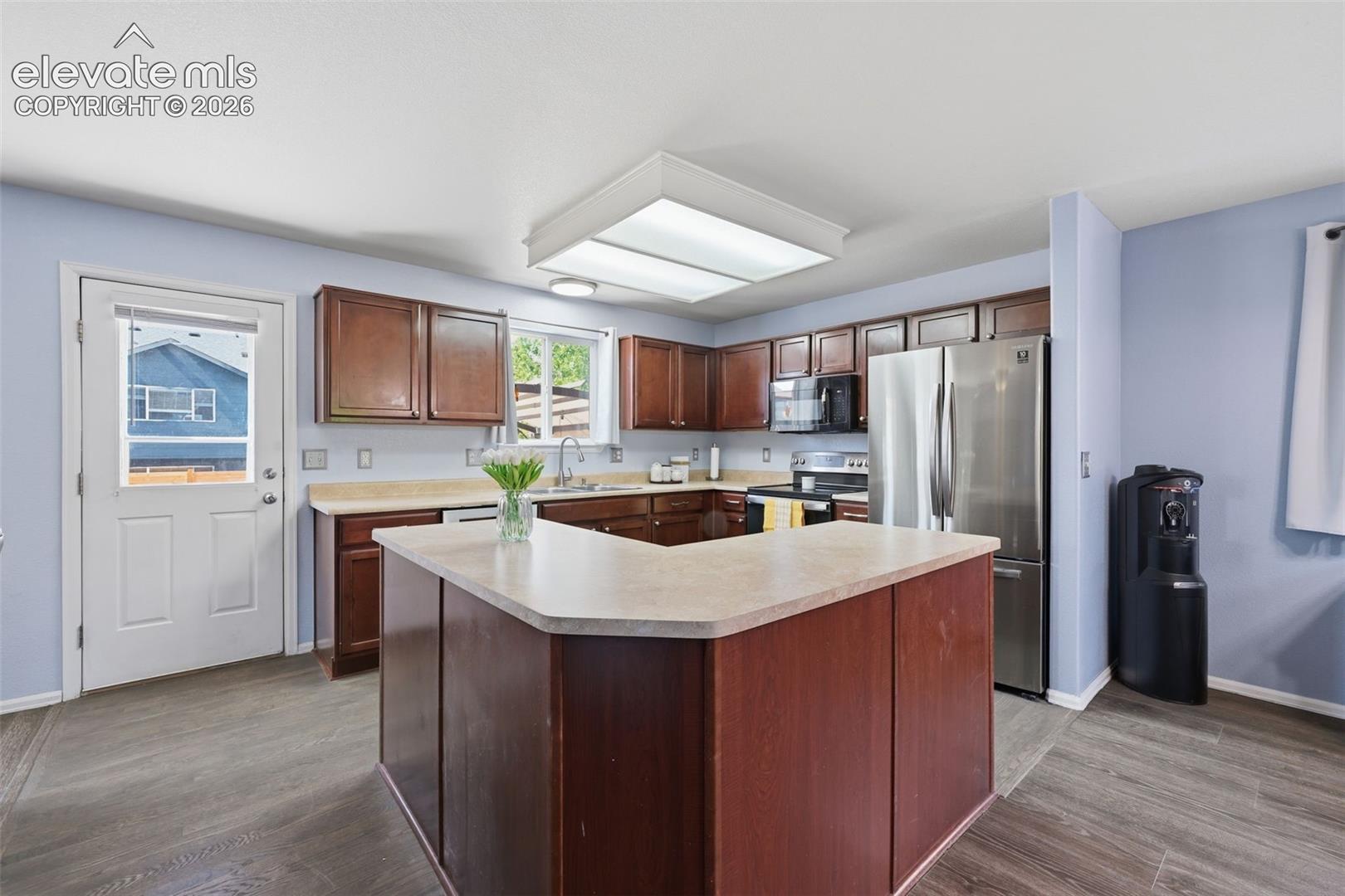 Photo 8 of 7889 Notre Way, Colorado Springs