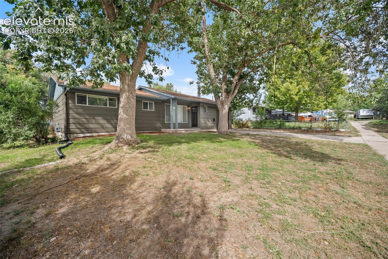 Photo 9 of 524 Acoma Drive, Colorado Springs