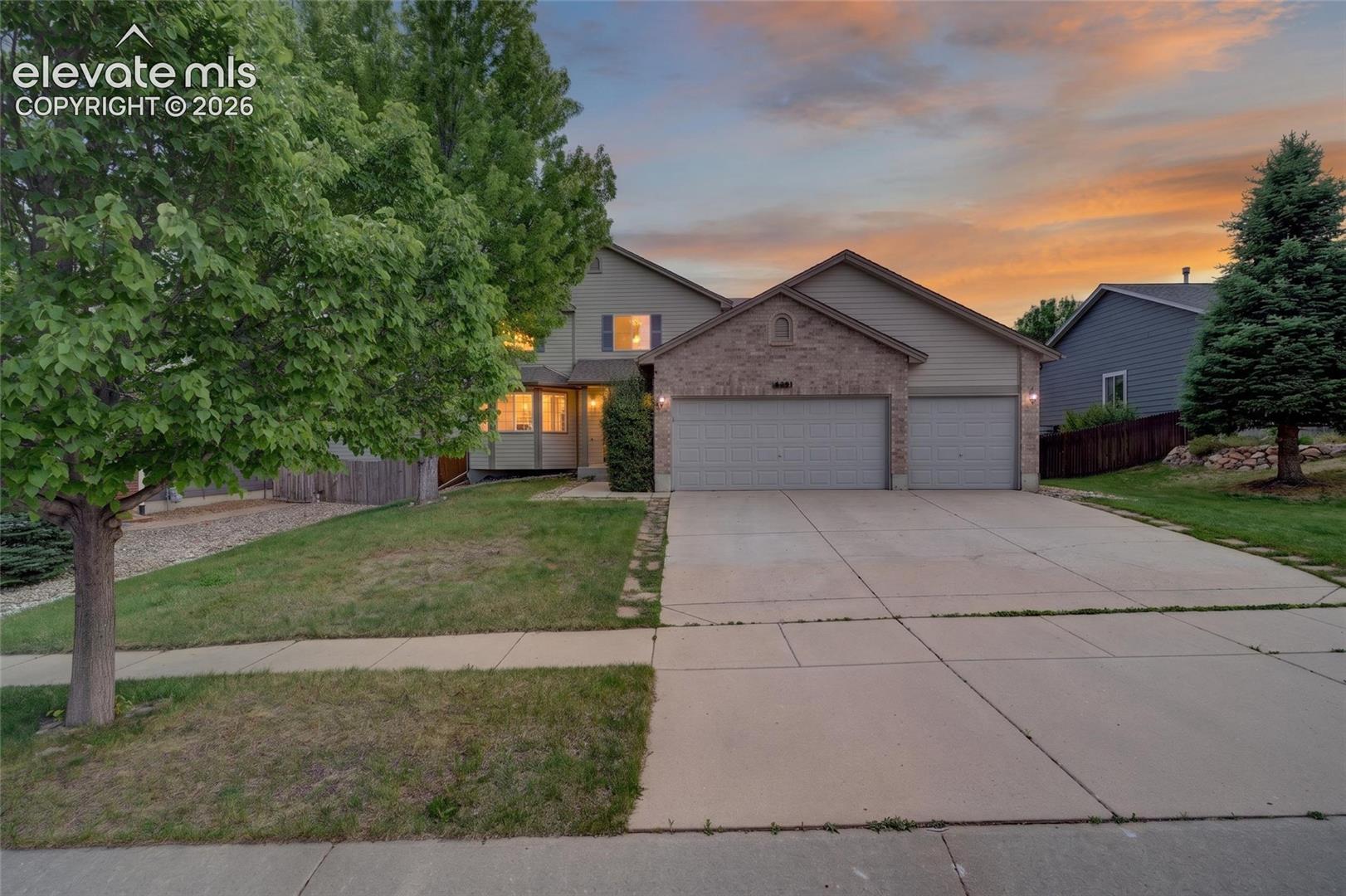 6451 Jules Dr, Colorado Springs, CO 80923
