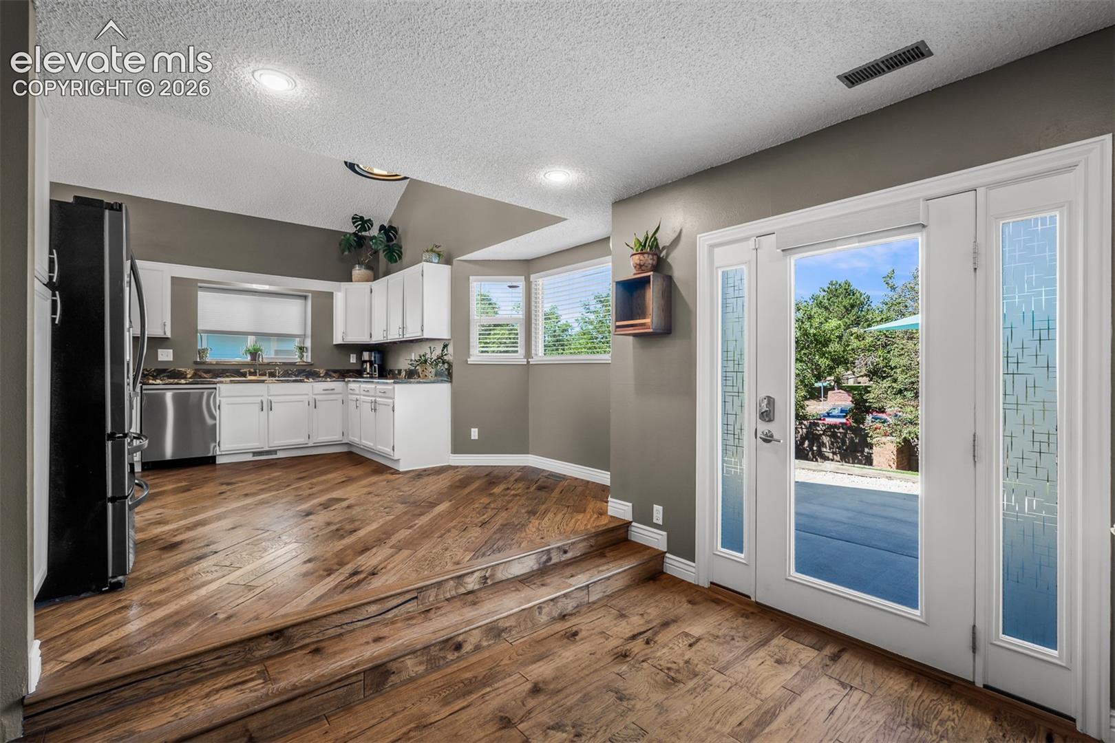 Photo 16 of 7810 Conifer Drive, Colorado Springs