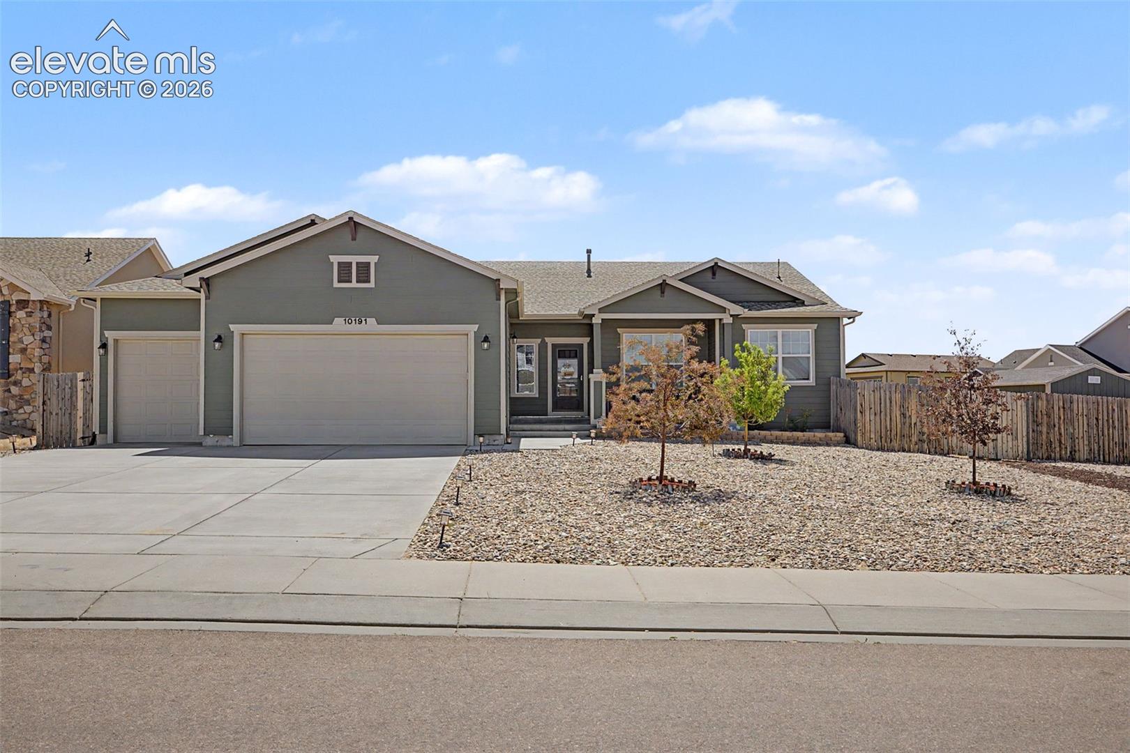 Featured Homes Featured Homes