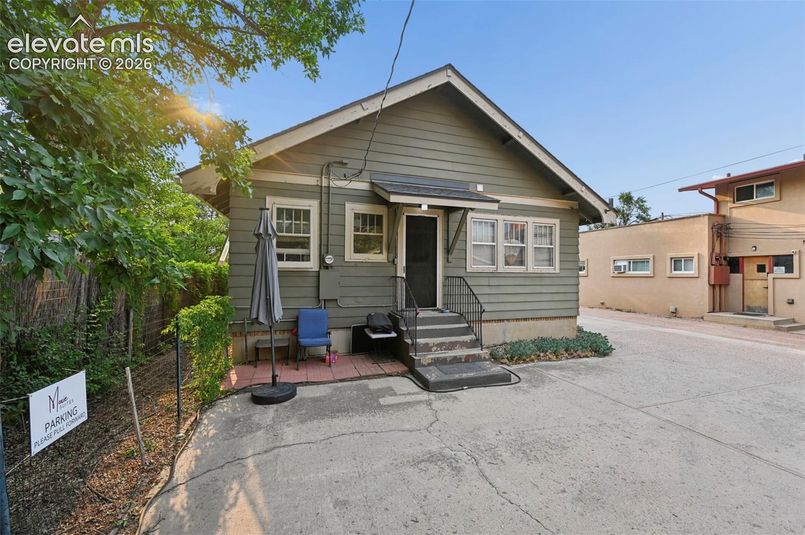2408 Nevada Ave, Colorado Springs, CO 80907