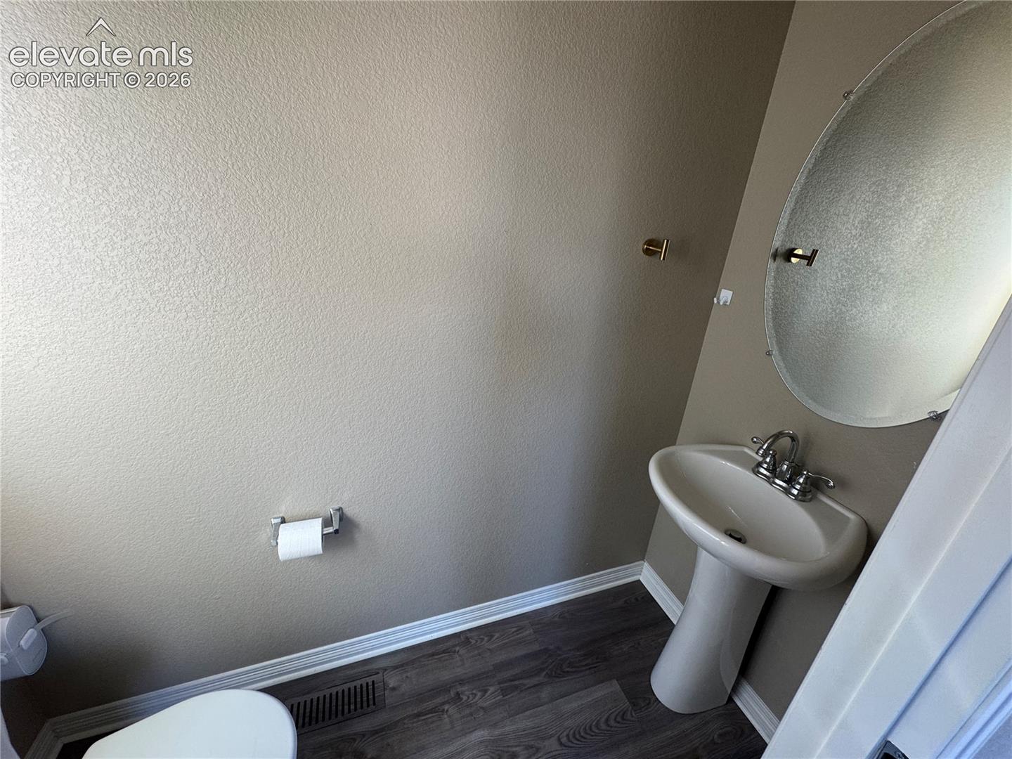 Photo 9 of 9864 Morning Vista Drive, Peyton