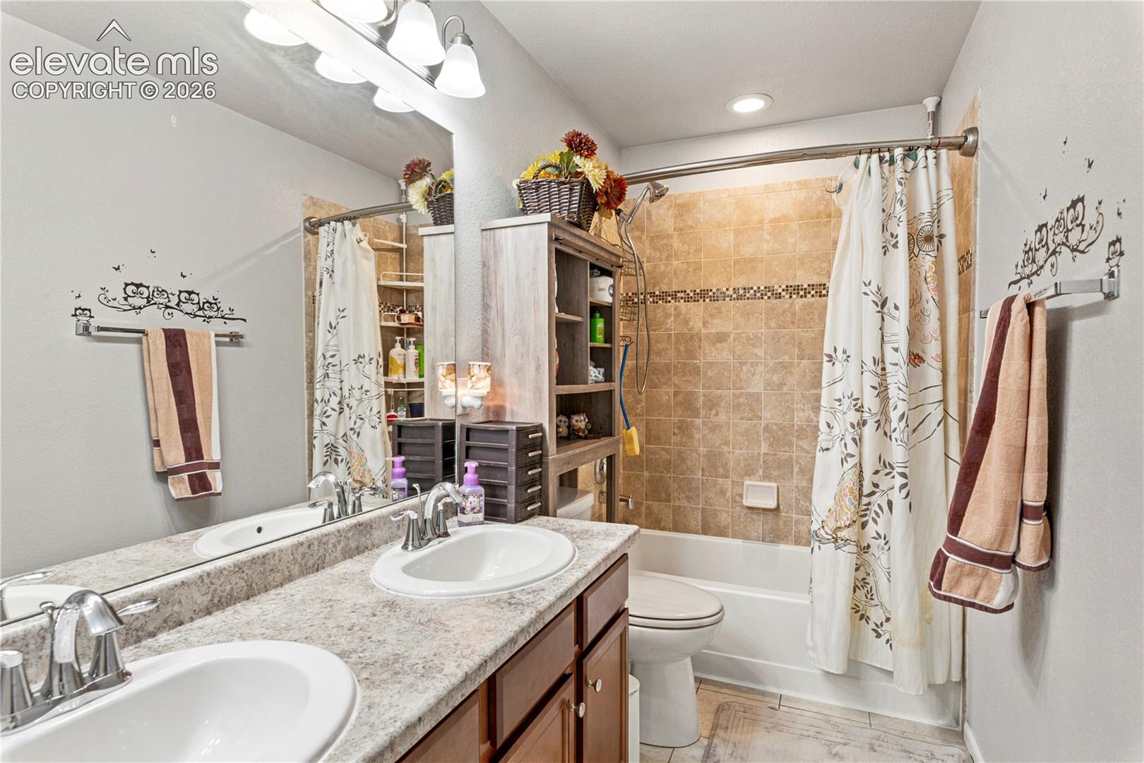 Full bathroom upstairs