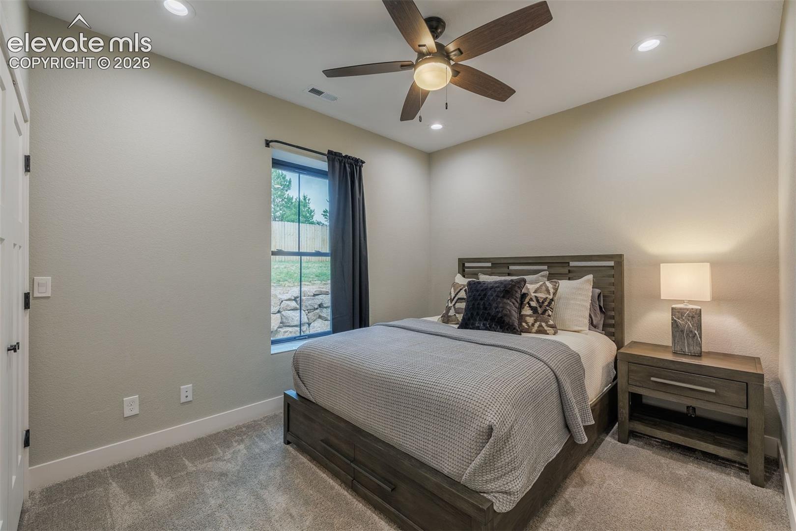 Photo 33 of 412 Obsidian Drive, Florissant