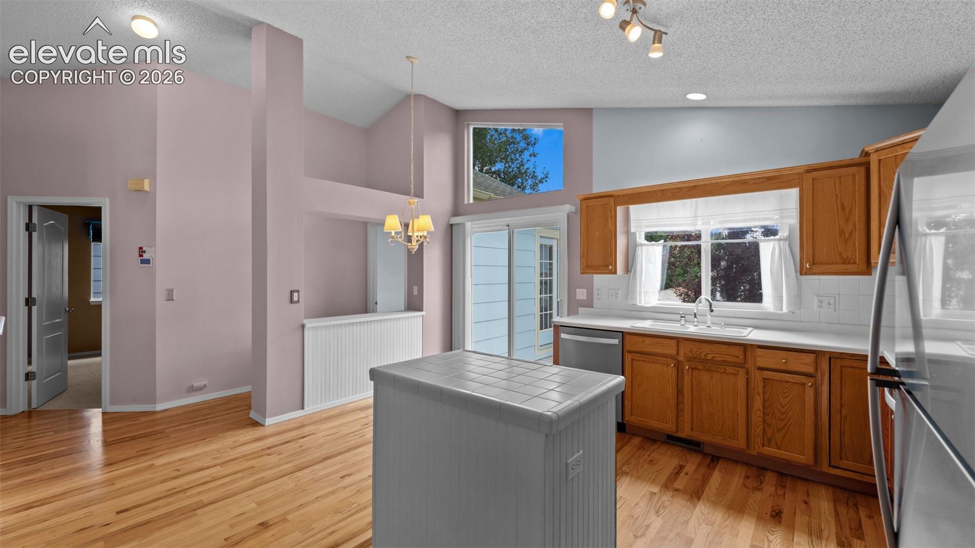 Photo 12 of 6020 Fossil Drive, Colorado Springs