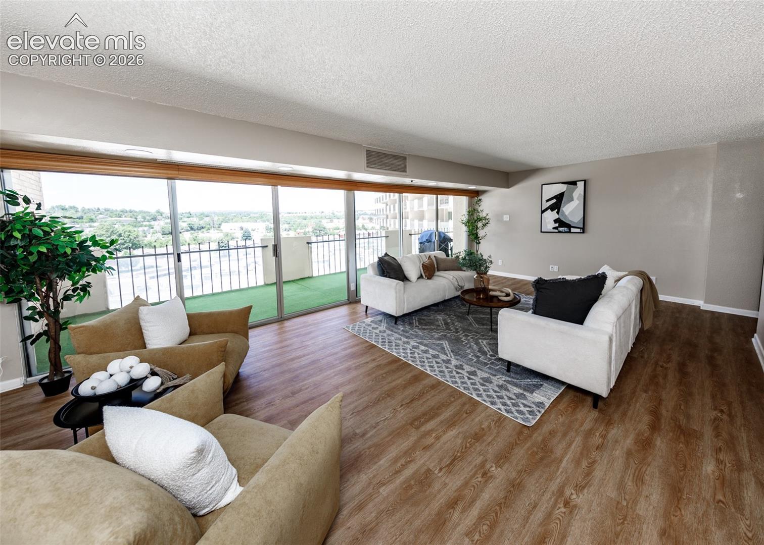 Photo 11 of 411 Lakewood Circle #C502, Colorado Springs