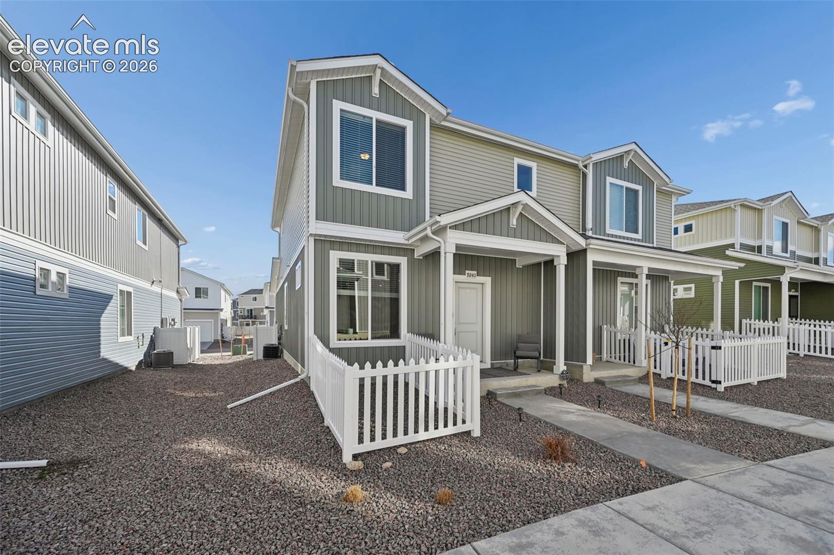 9240 Lytle Grv, Colorado Springs, CO 80927