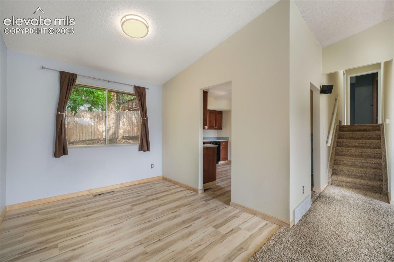 Photo 8 of 5090 Flintridge Drive, Colorado Springs