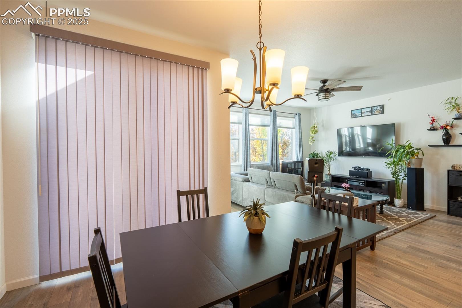 Dining area with walk out - main floor