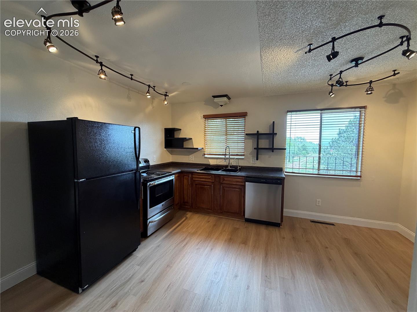 Photo 7 of 2959 Mesa Road #C, Colorado Springs