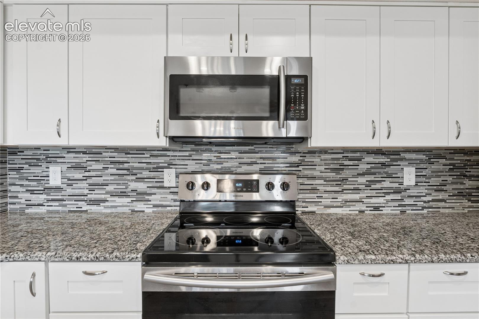 Gorgeous Backsplash
