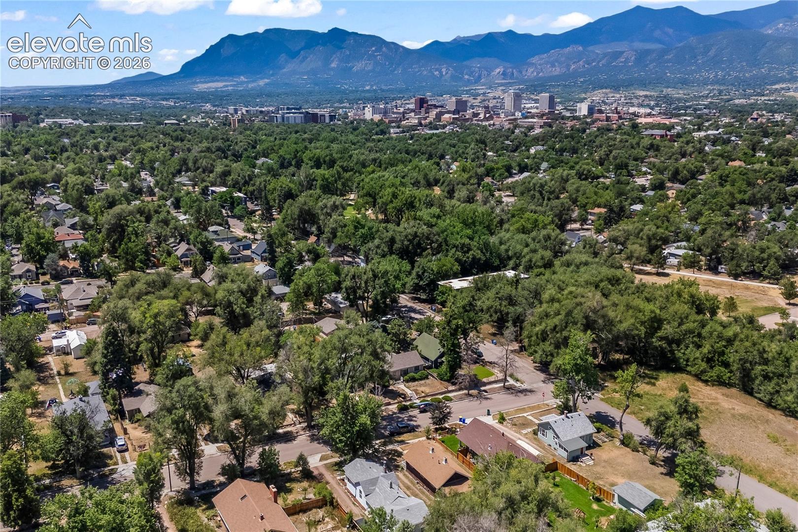 Photo 32 of 814 E Yampa Street, Colorado Springs