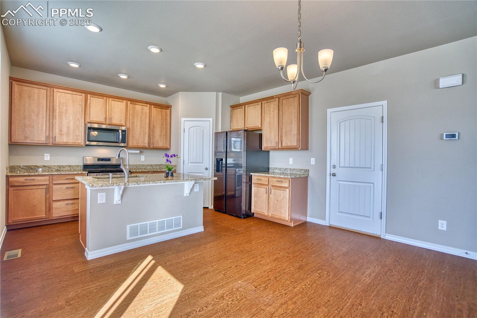 Photo 10 of 10104 Bluffstone Court, Peyton
