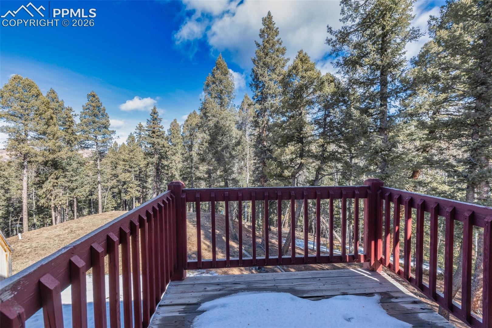 935 Bennett Dr, Cripple Creek, CO 80813