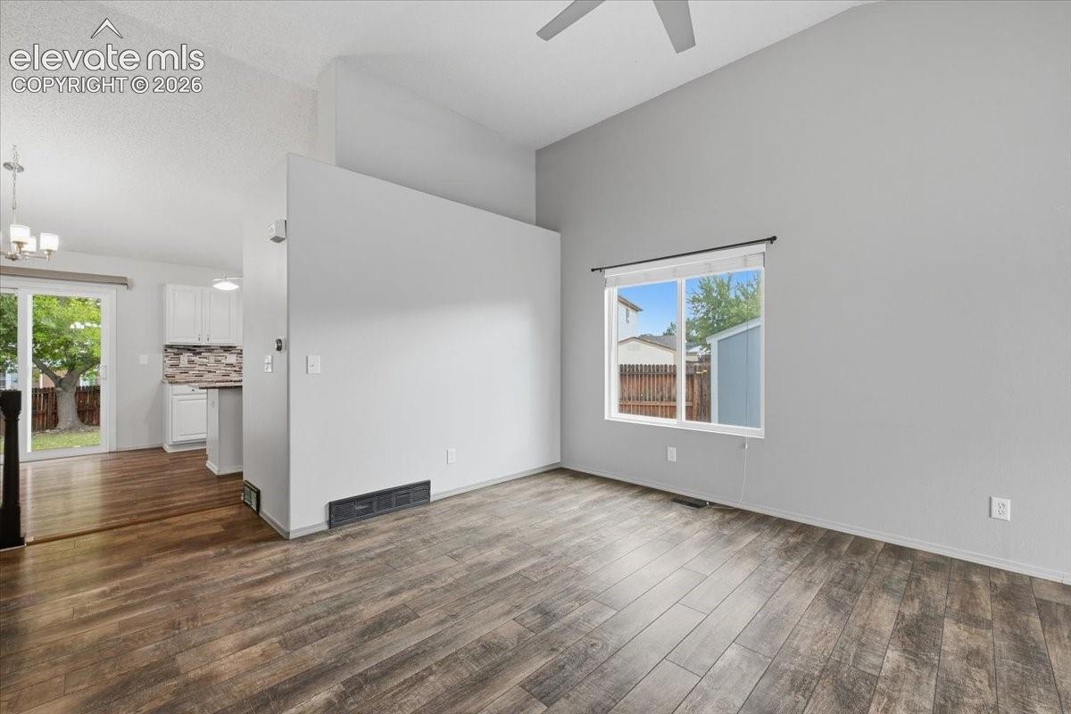 Photo 17 of 690 Snowpeak Court, Colorado Springs