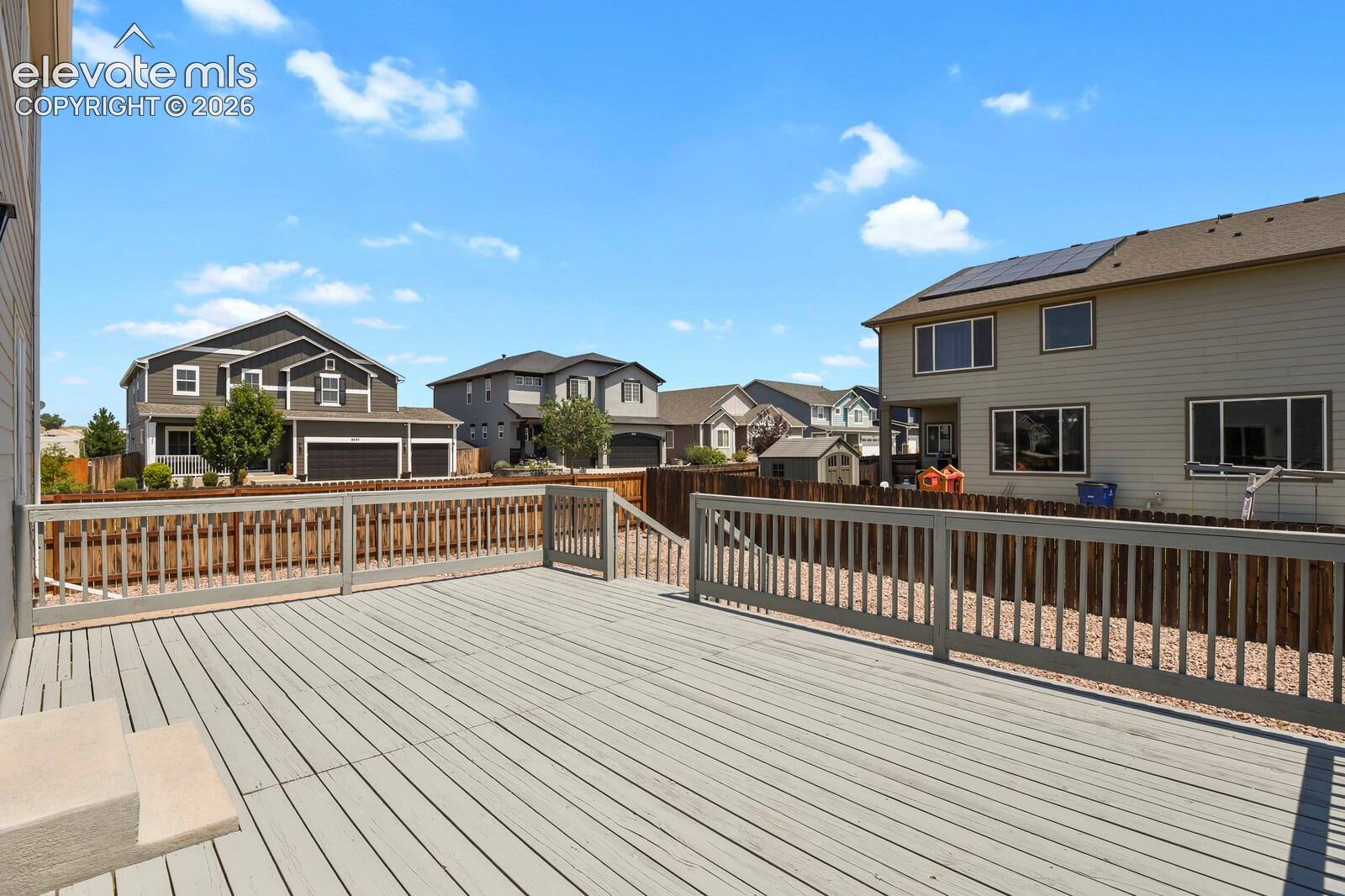 huge 24 1/2 'x 15 1/2' deck