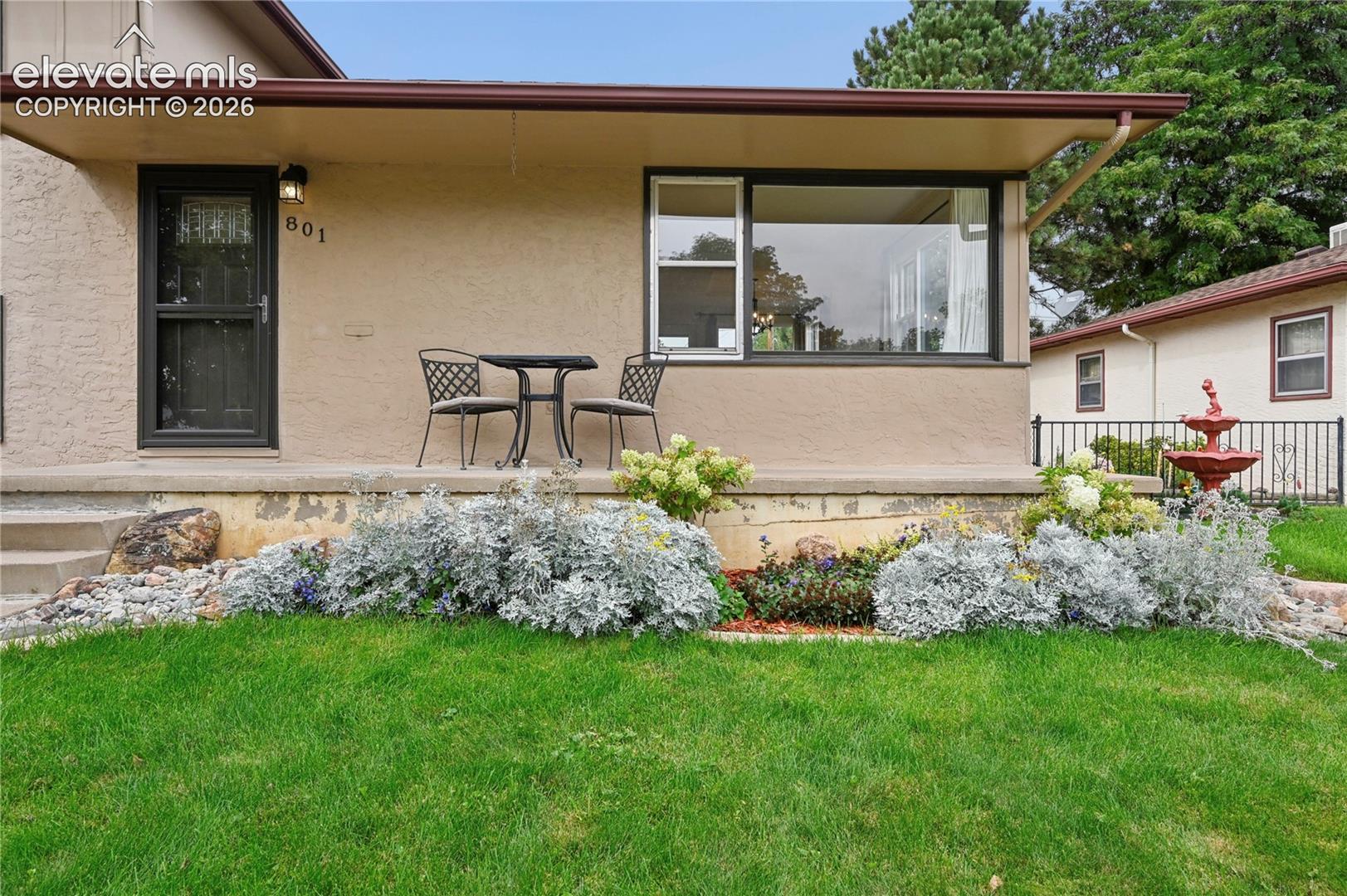 Beautifully Landscaped Front Yard