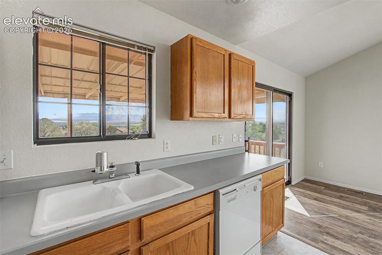 Photo 12 of 242 W Del Ray Drive, Pueblo West