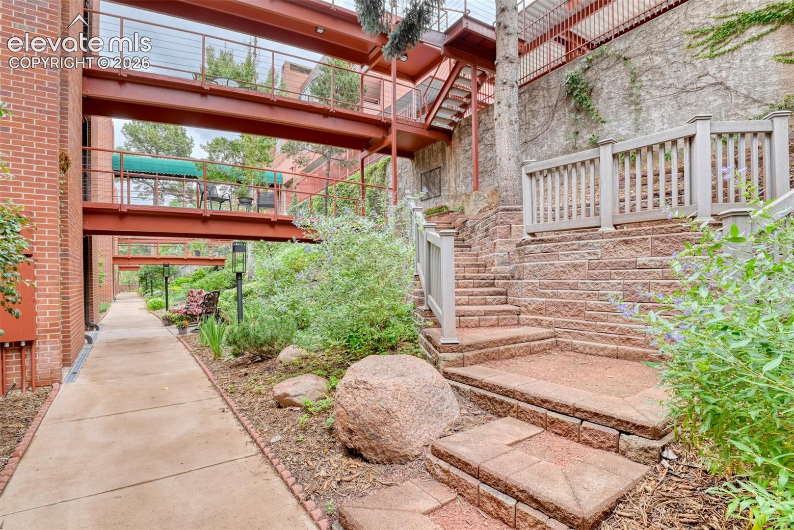 Photo 6 of 51 W Boulder Street, Colorado Springs