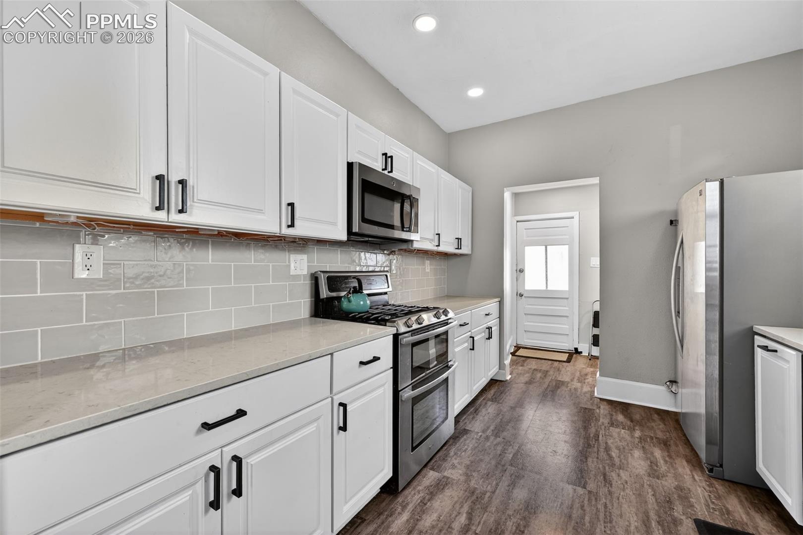 Plenty of cabinet space
