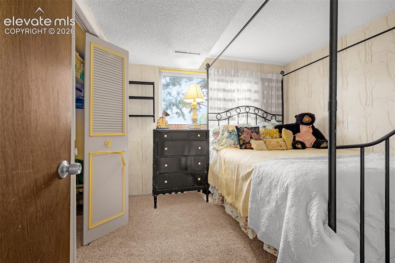 Bedroom 4 - with furniture