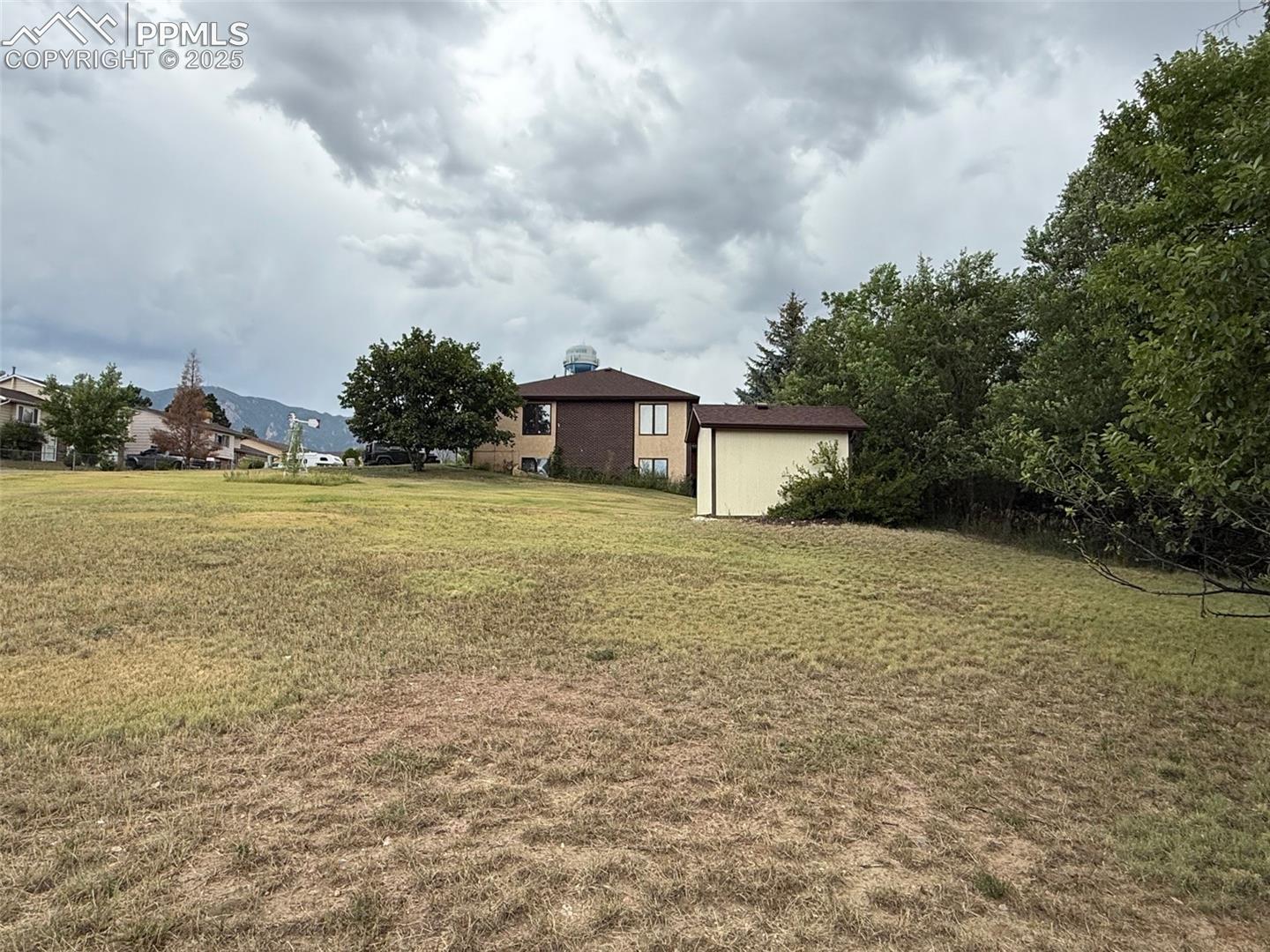 332 Catalina Dr, Colorado Springs, CO 80906