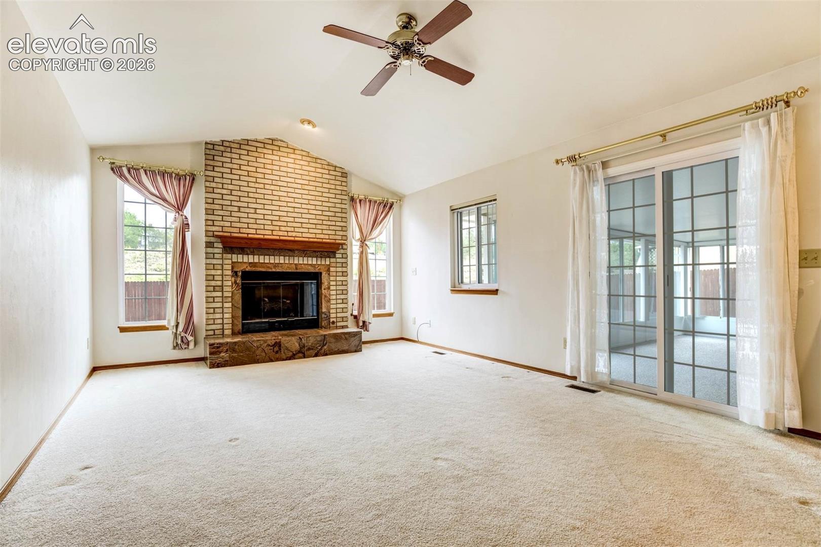 Photo 13 of 2170 Heatherdale Drive, Colorado Springs