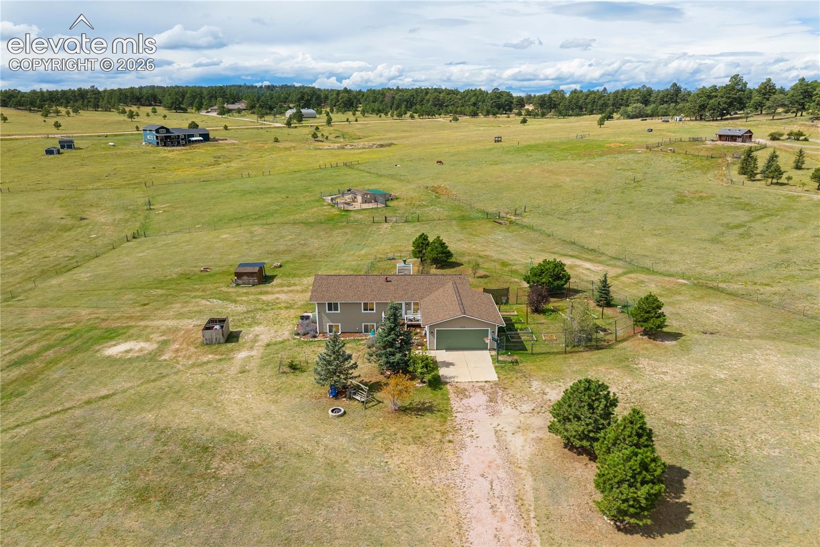 Photo 46 of 17650 Fremont Fort Drive, Peyton