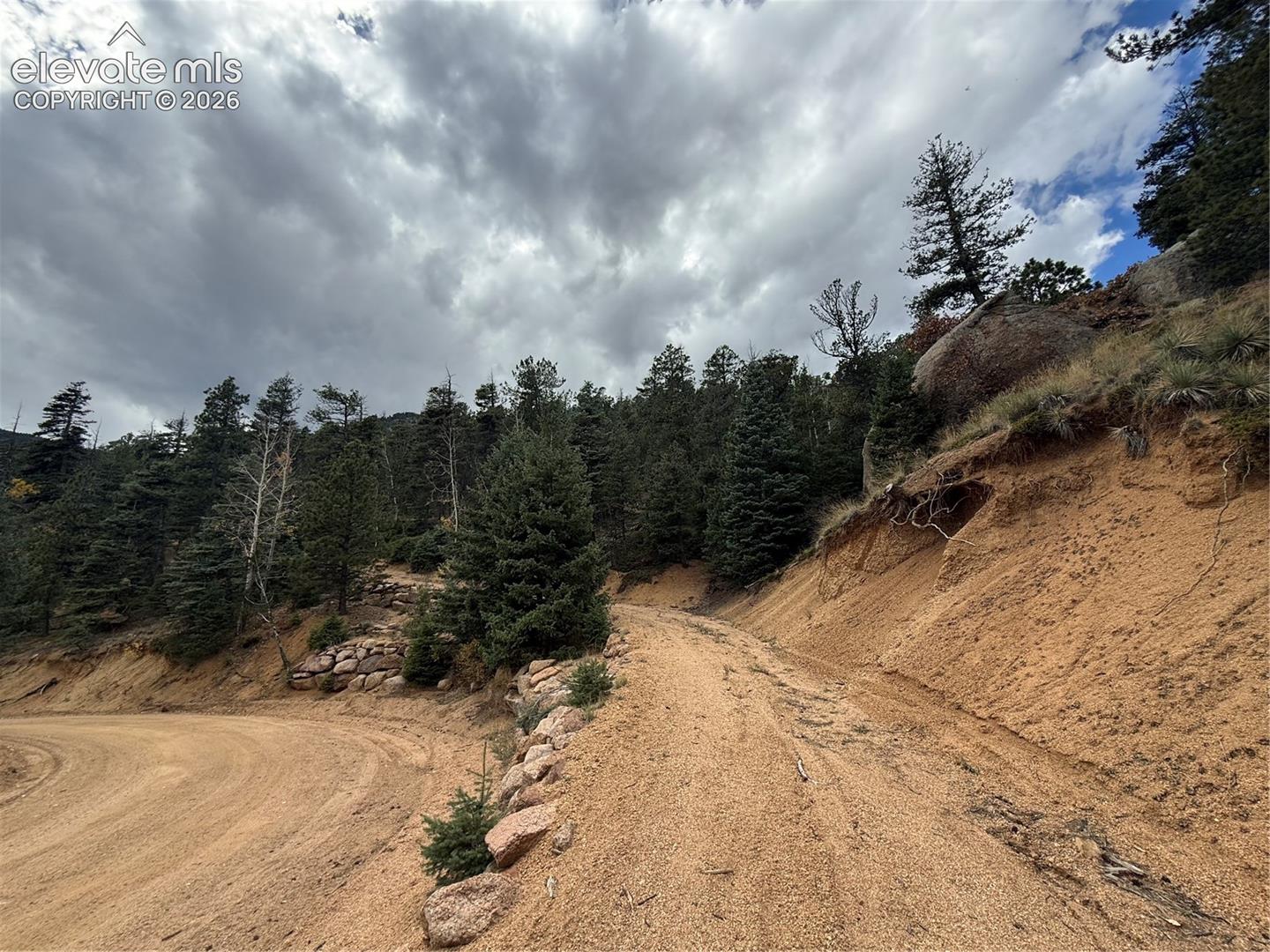Driveway to lot
