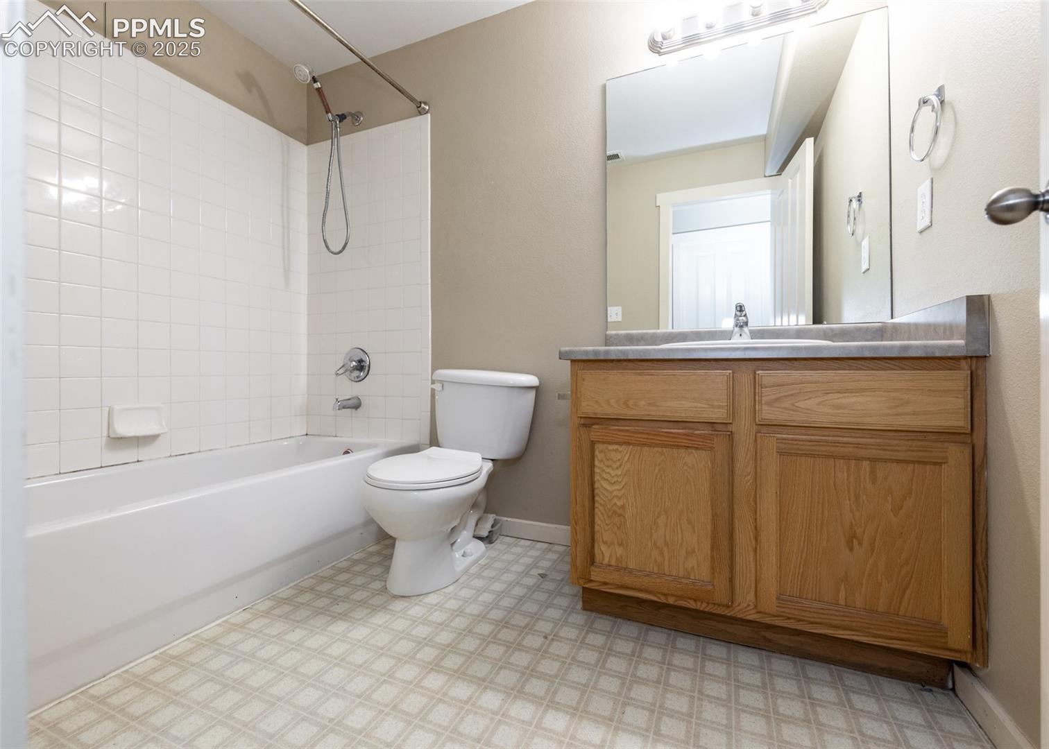 Photo 33 of 5182 Dovetail Lane, Colorado Springs