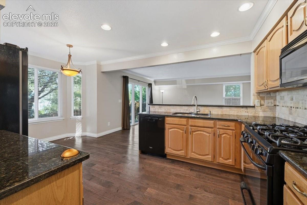 Photo 11 of 4337 W Deertrail Court, Castle Rock
