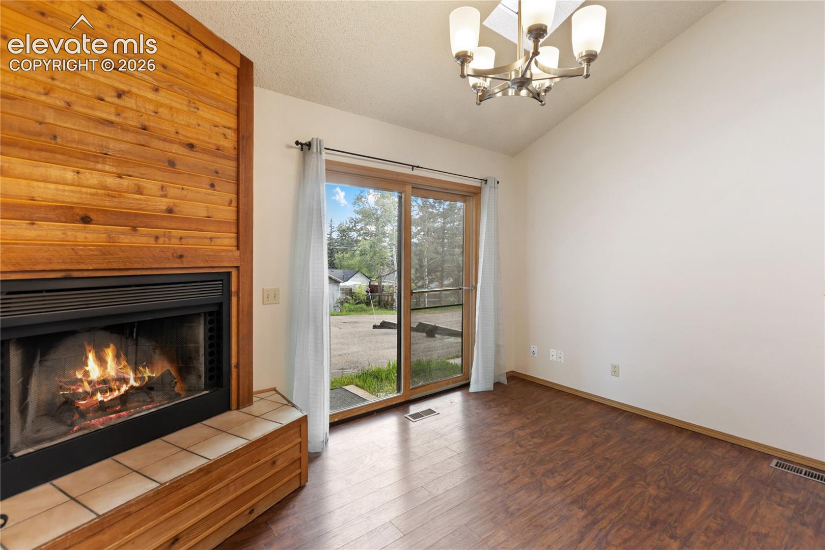 249 E Lake Ave, Woodland Park, CO 80863