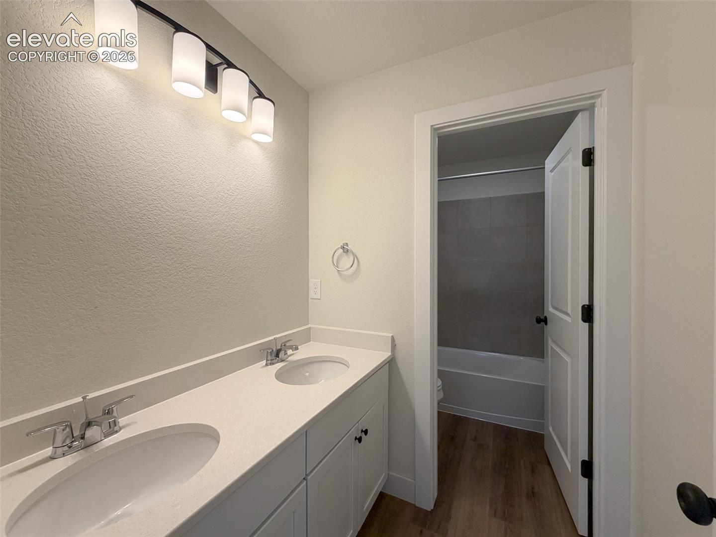 7850 Moore Drive photo 24