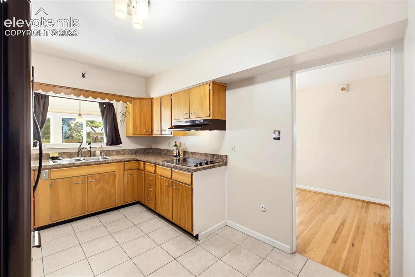 Photo 13 of 2409 N Chelton Road, Colorado Springs