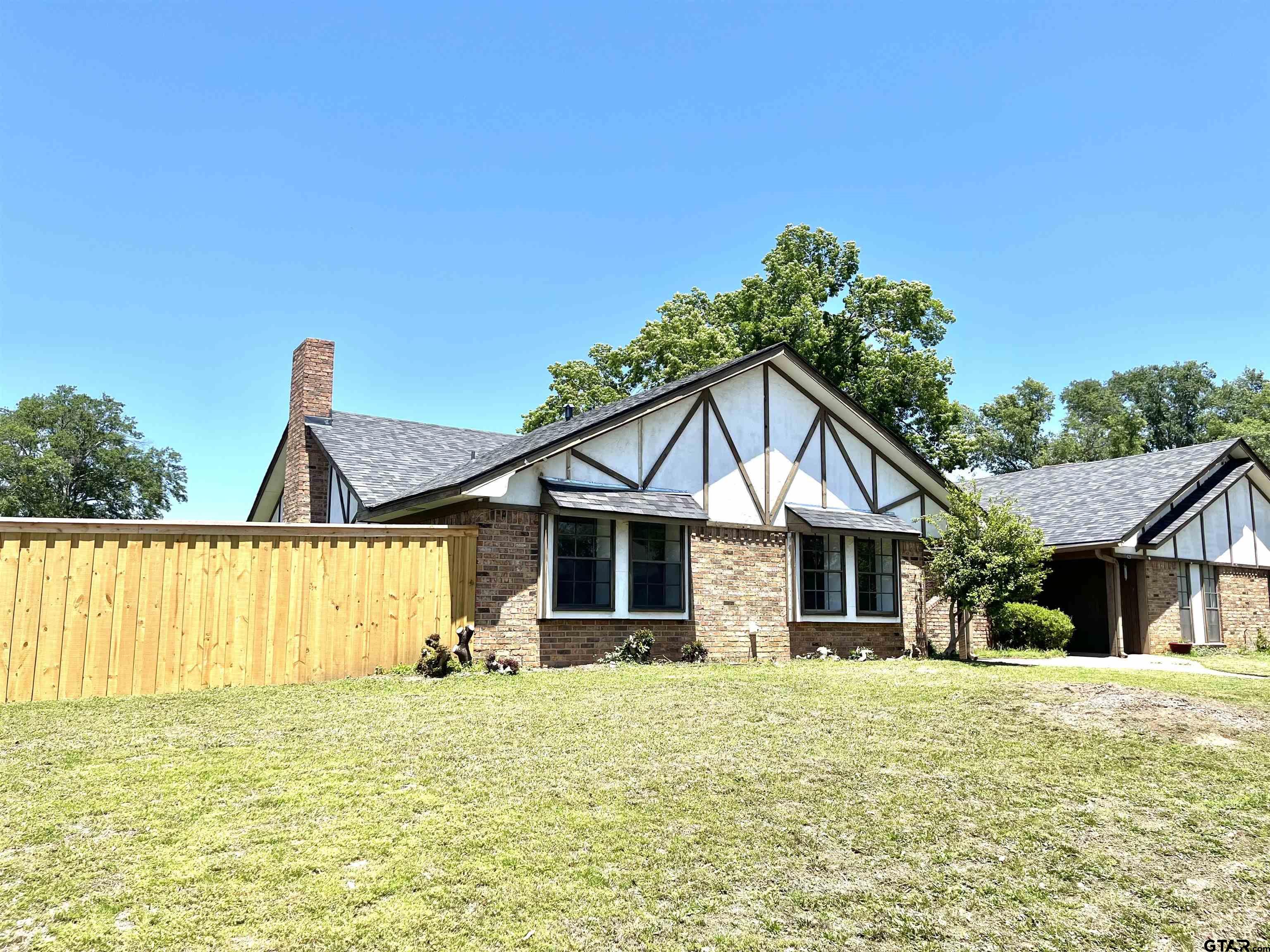 Featured Homes For You Featured Homes For You