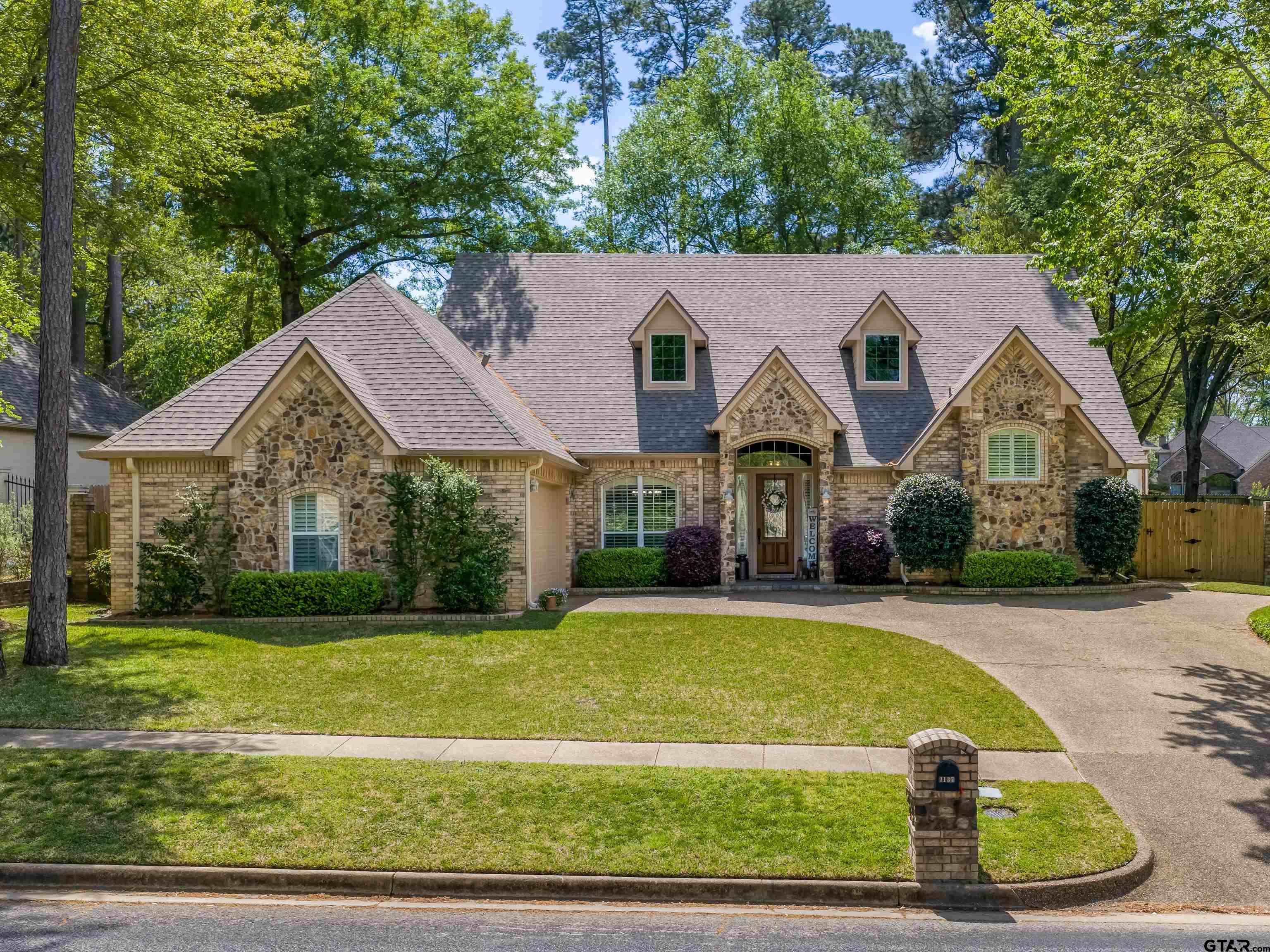Featured Homes For You Featured Homes For You