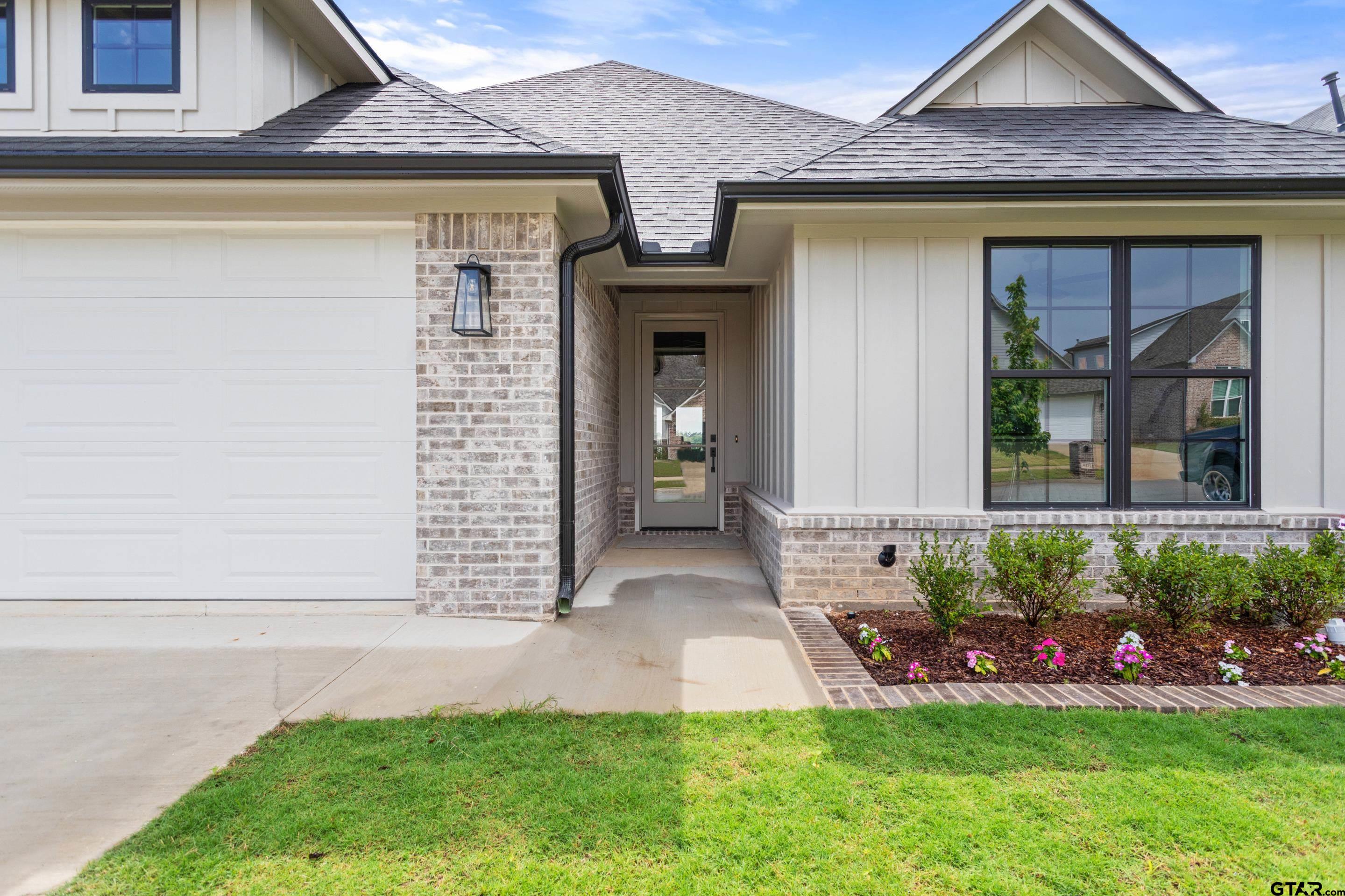 Featured Homes For You