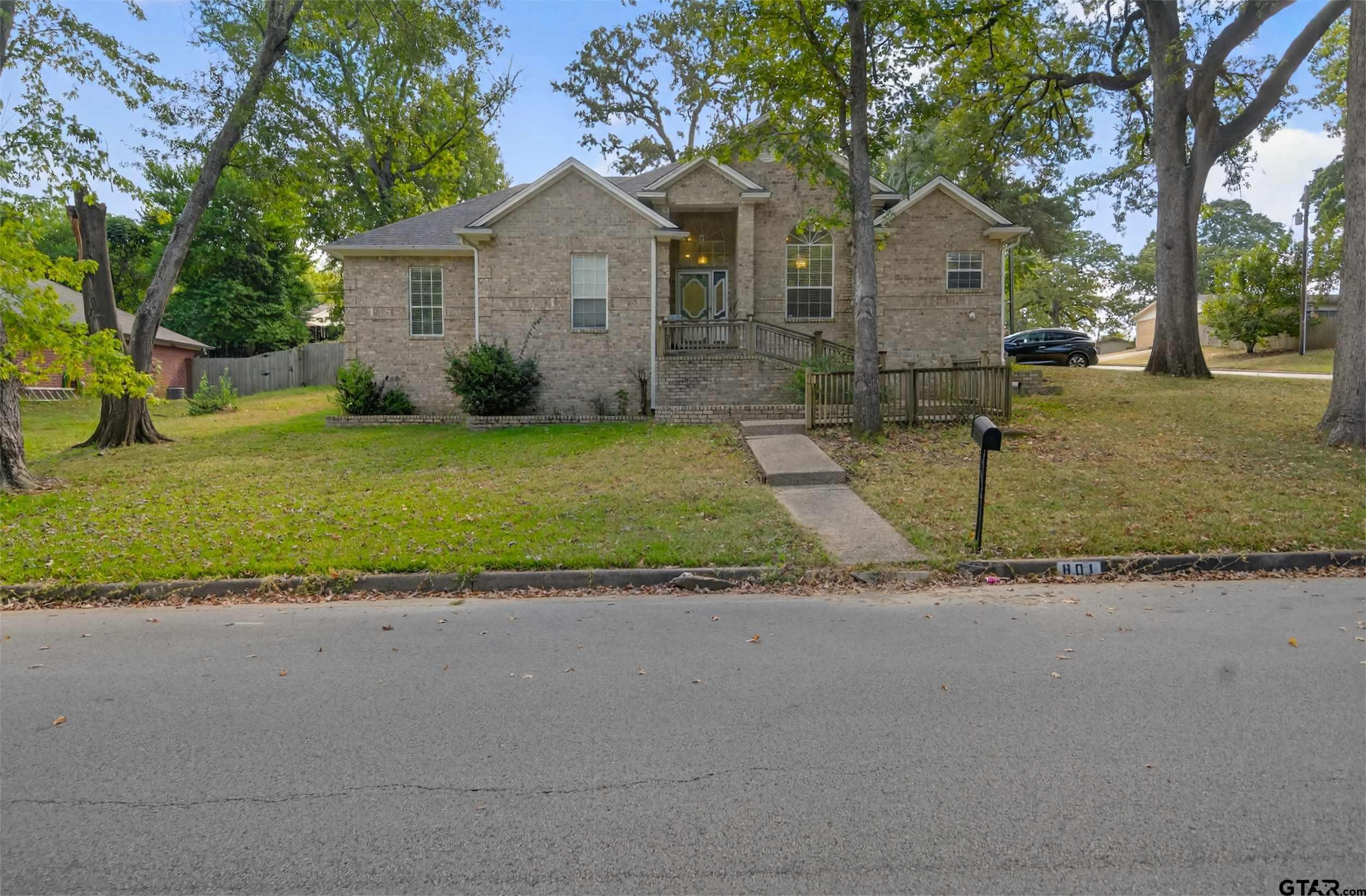 Featured Homes For You