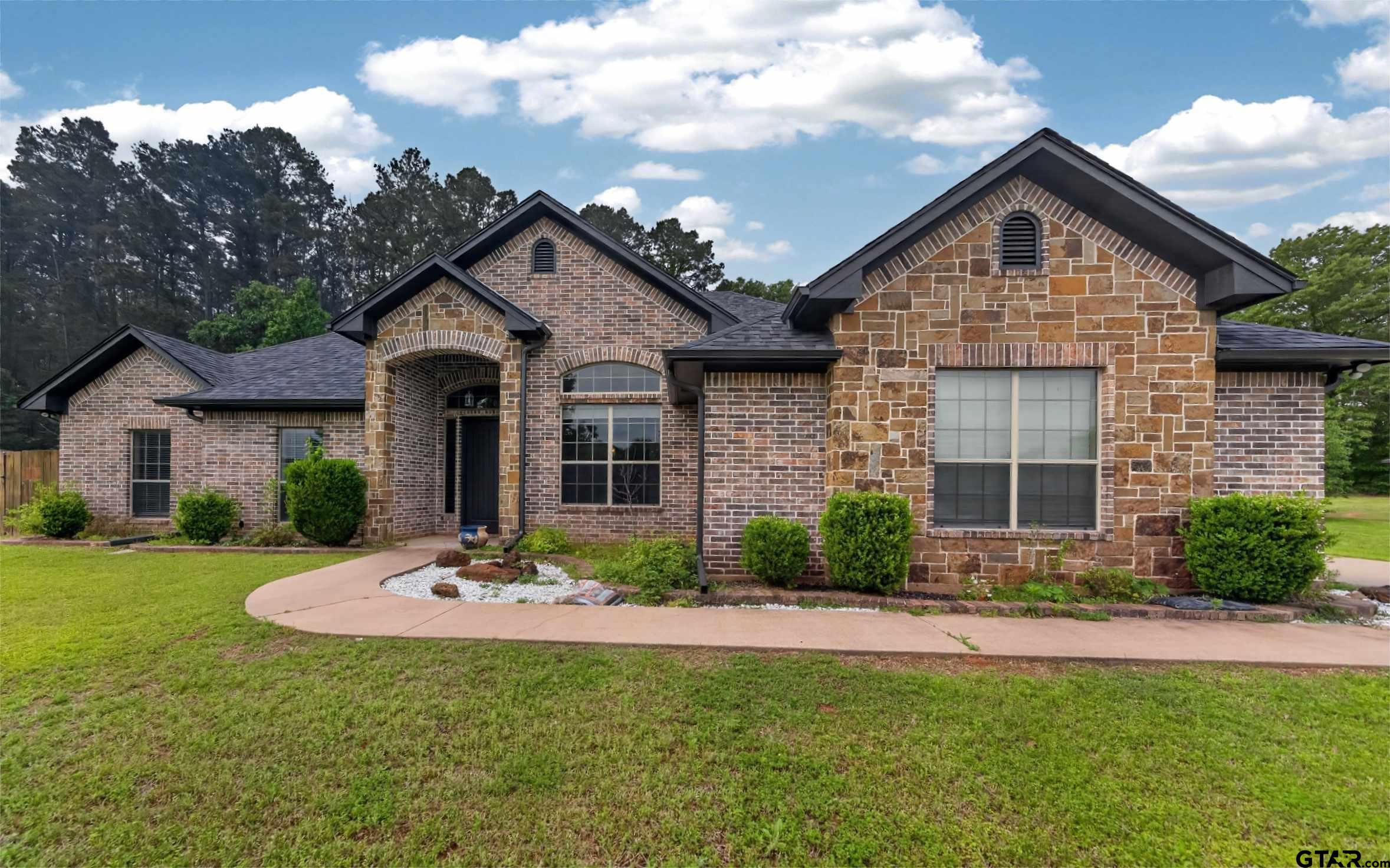 Featured Homes For You Featured Homes For You