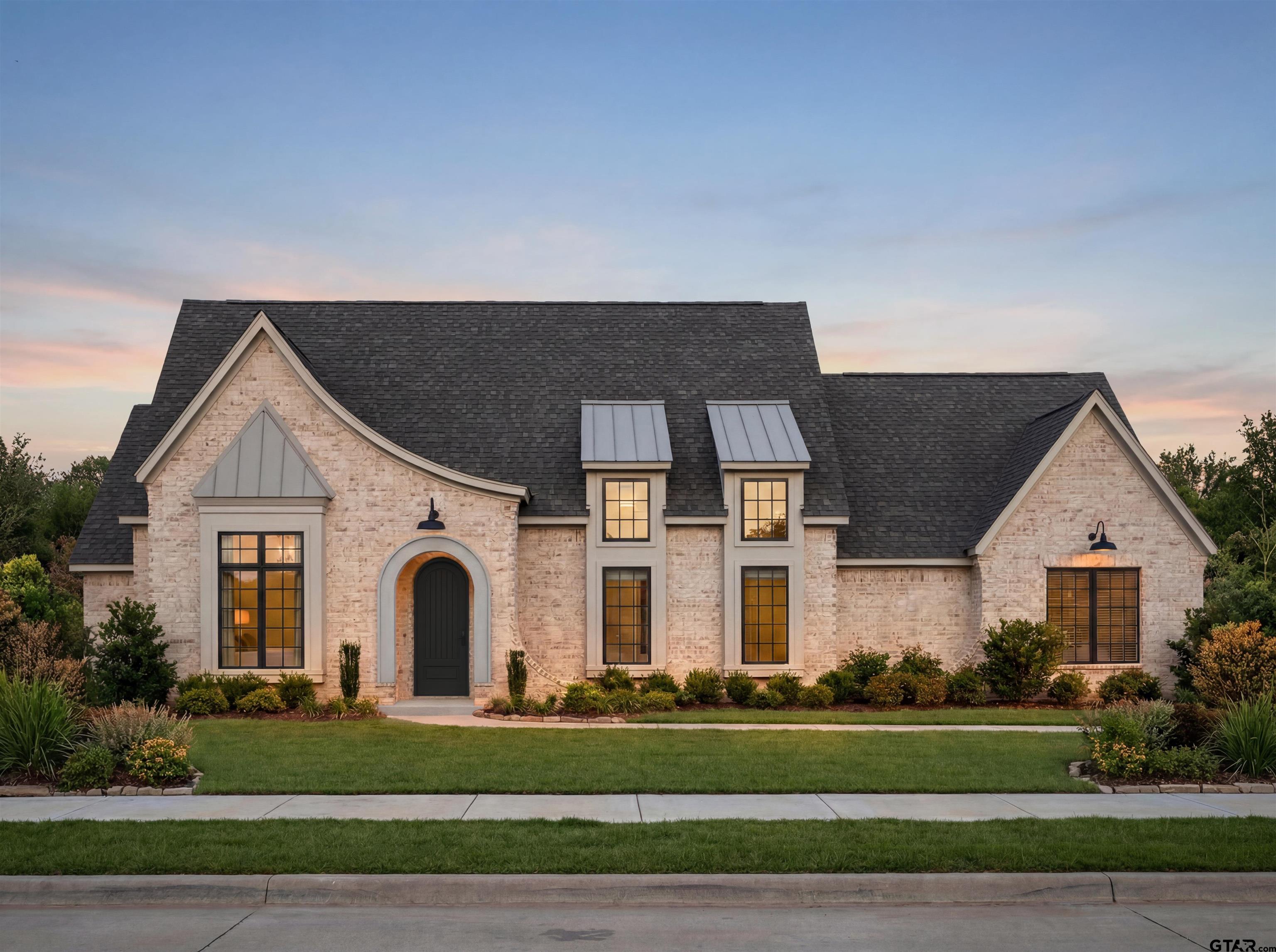 Featured Homes For You