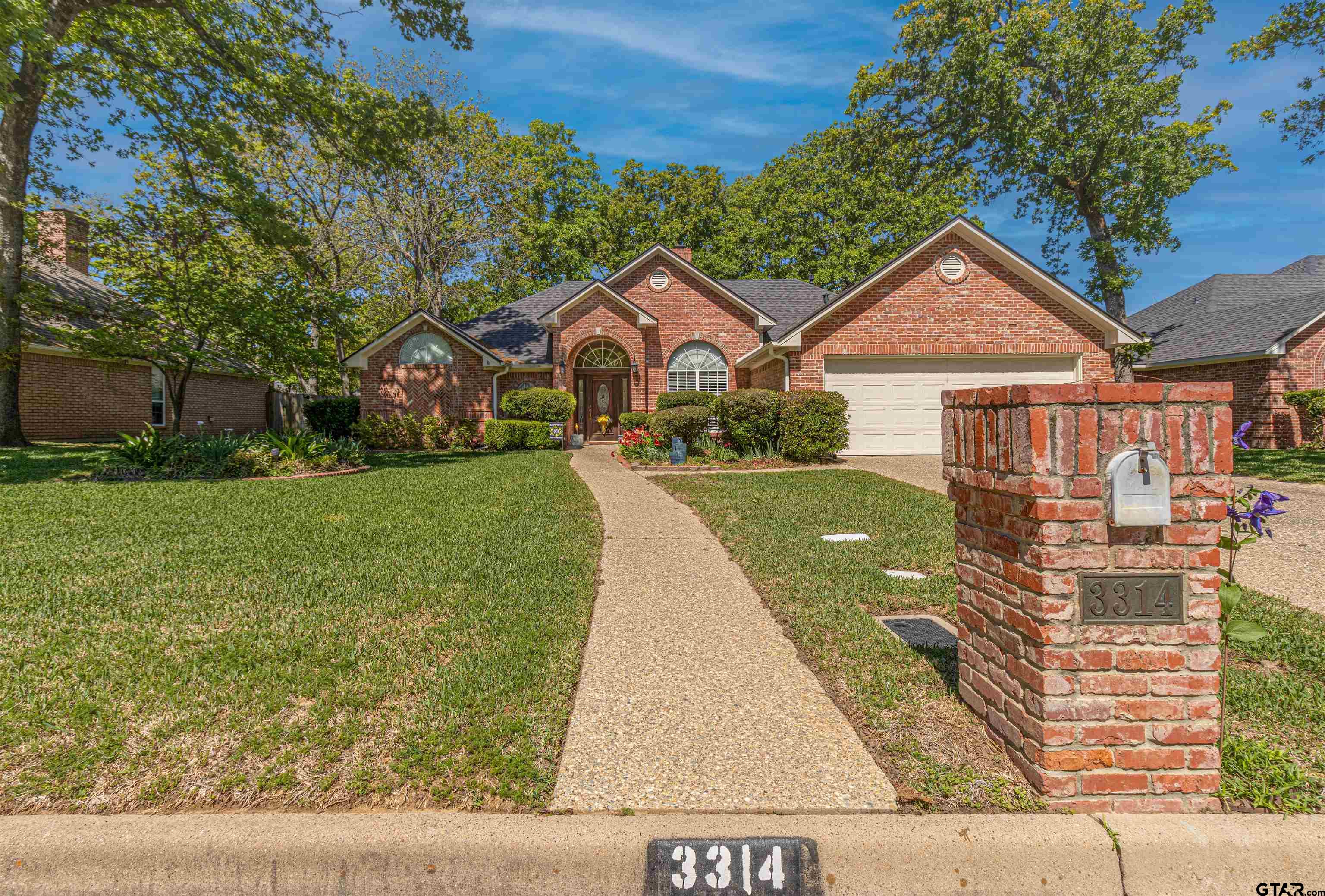 Featured Homes For You Featured Homes For You
