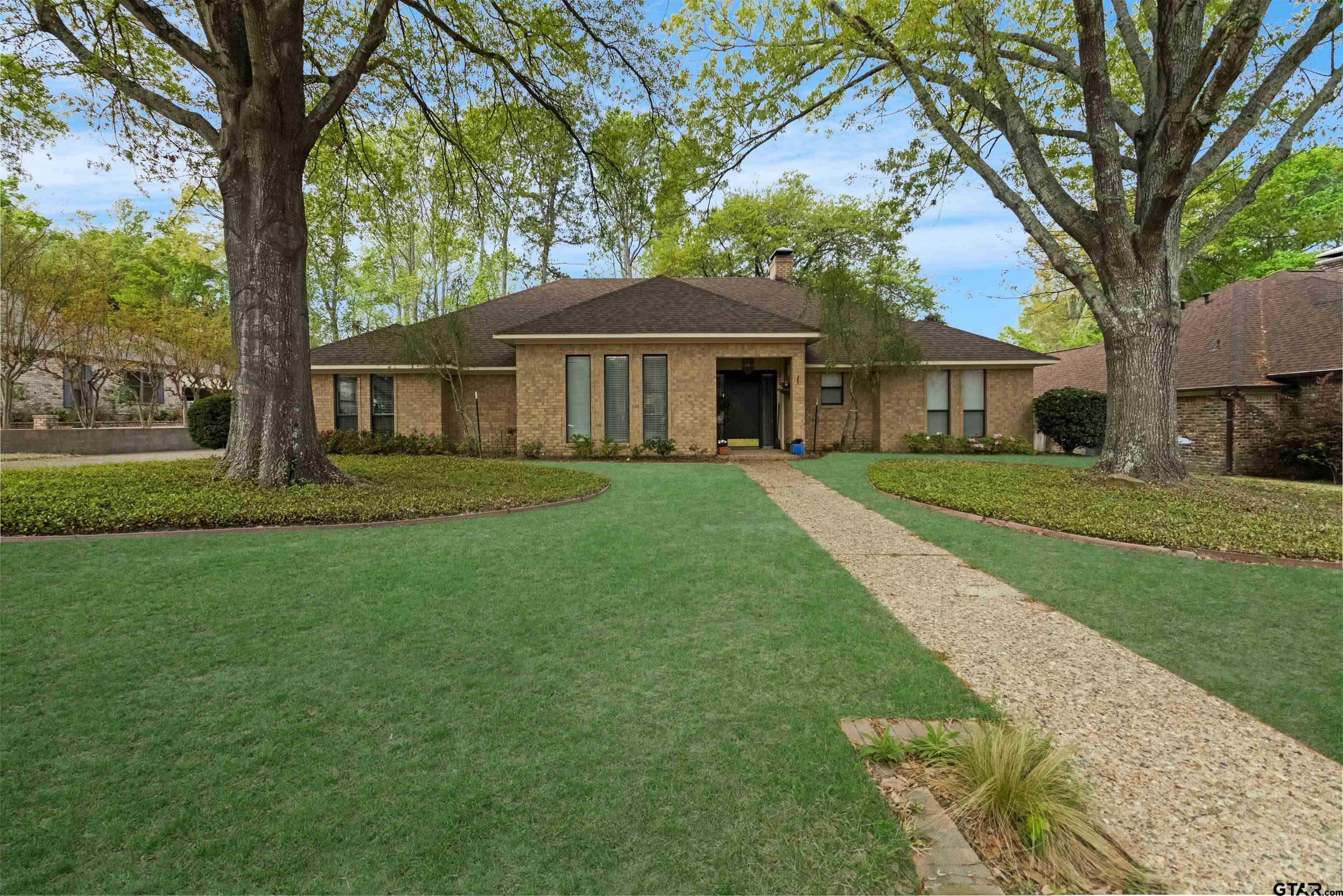 Featured Homes For You