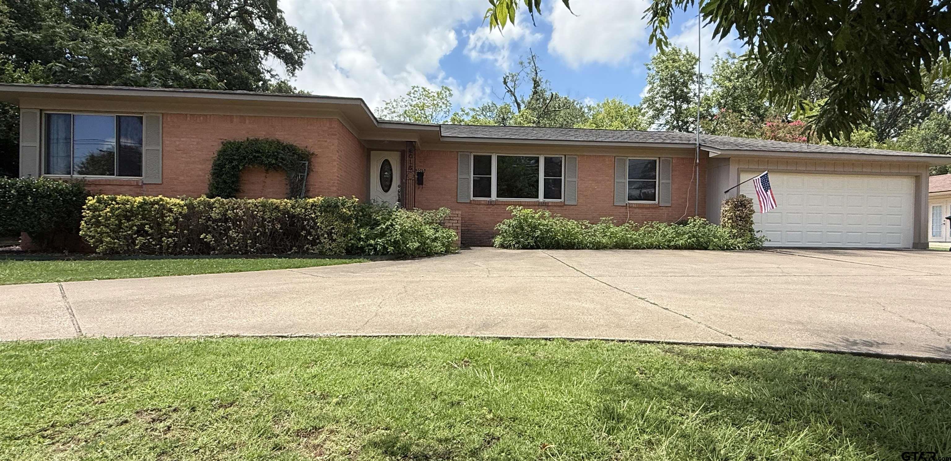 Featured Homes For You