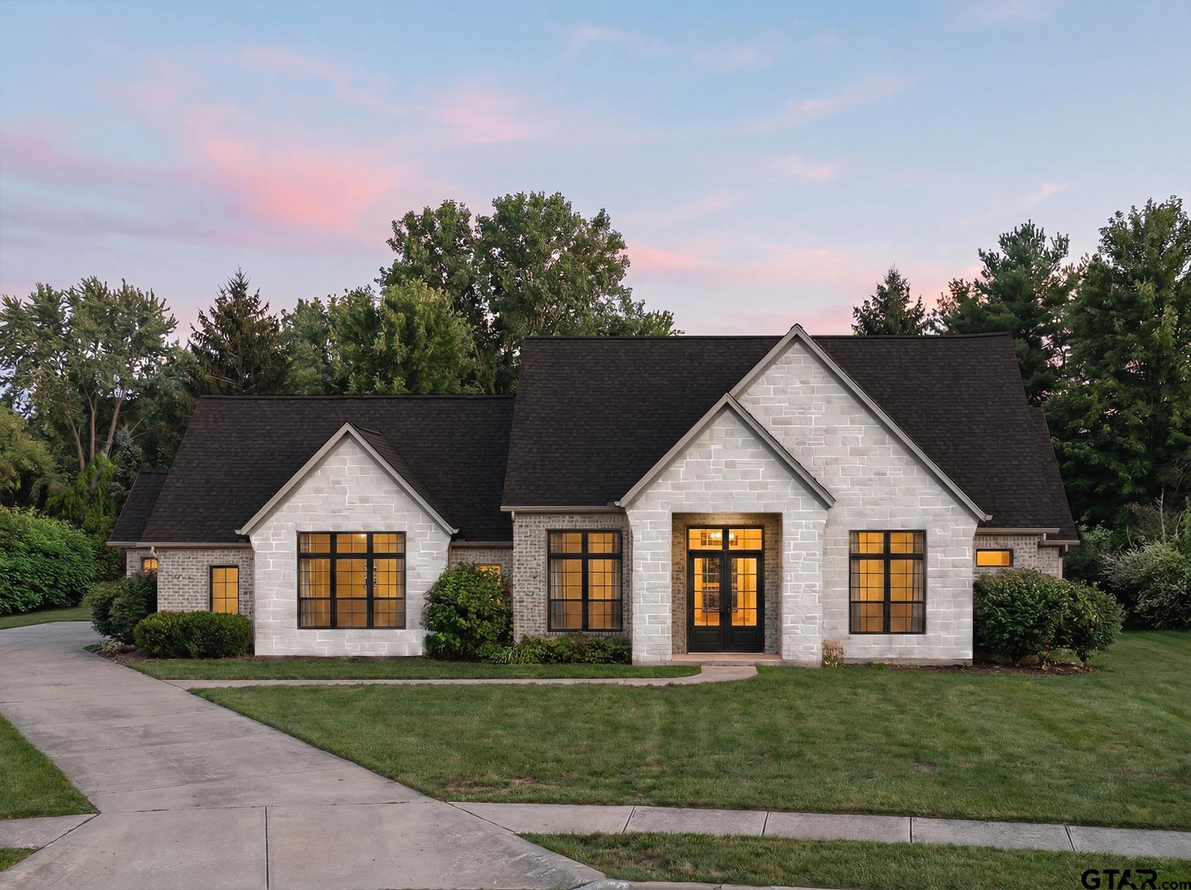 Featured Homes For You Featured Homes For You